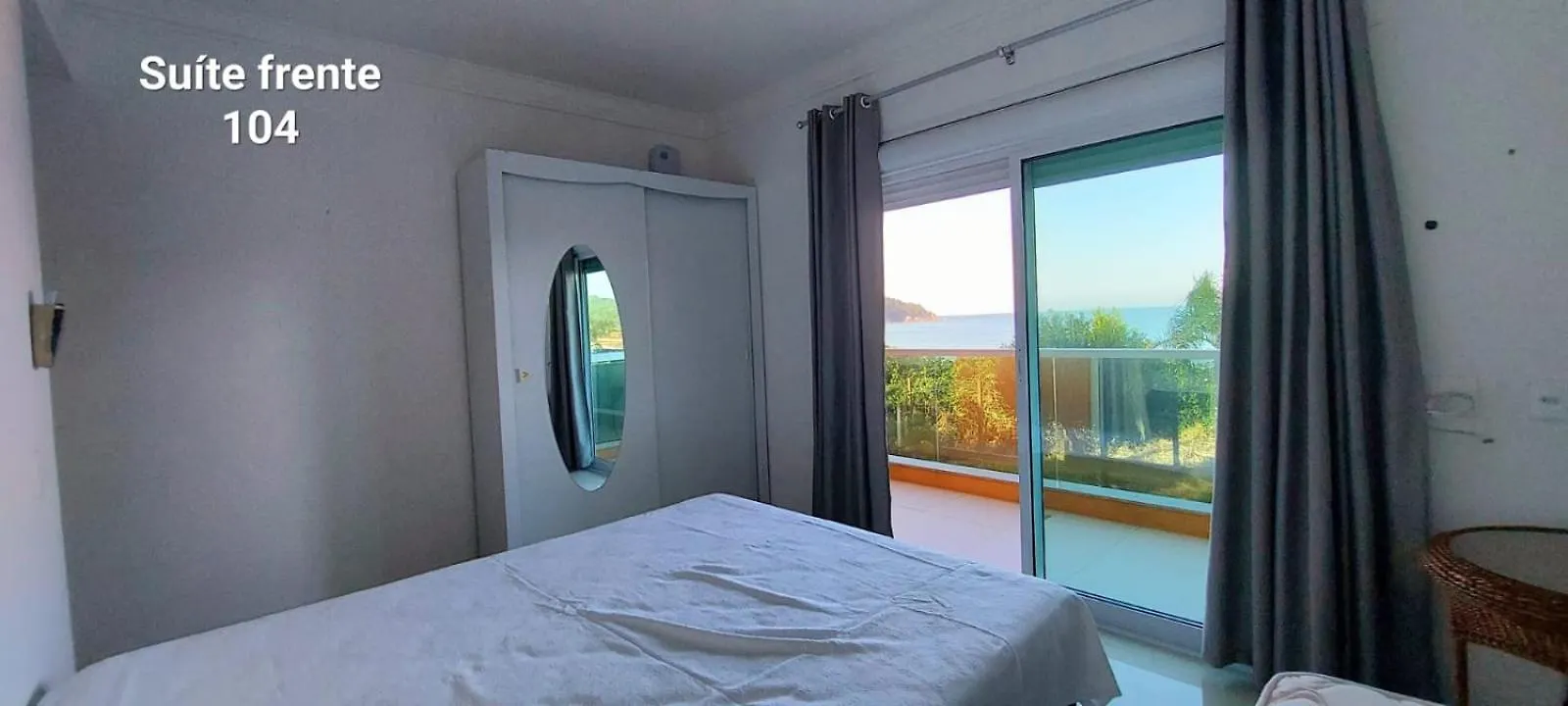Apartamento Pe Na Areia Bombinhas 0*,